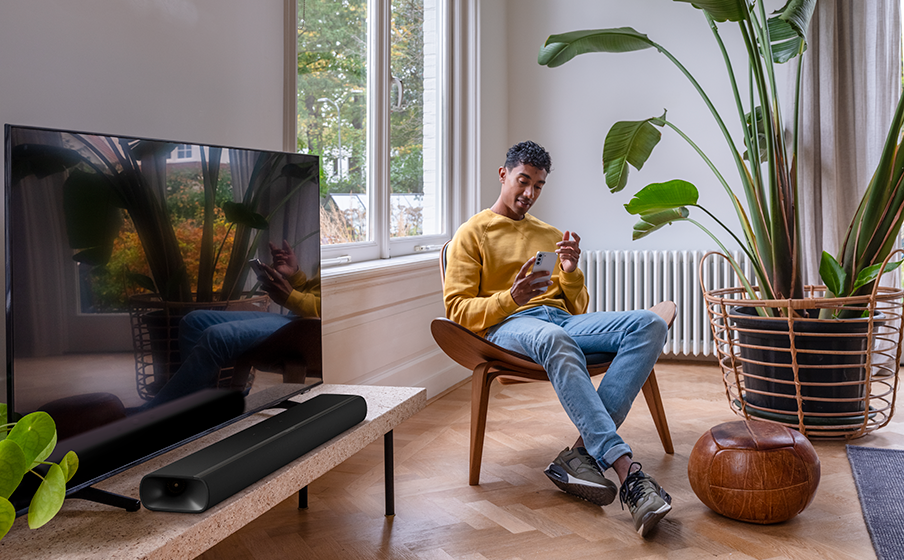 Harman Kardon Enchant 900 AirPlay、Chromecast™、Spotify Connectに対応したWi-FiとBluetooth™に両対応 - Image