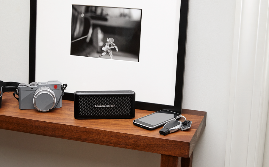Traveler(トラベラー) : Harman Kardon/トラベルスピーカー,Bluetooth